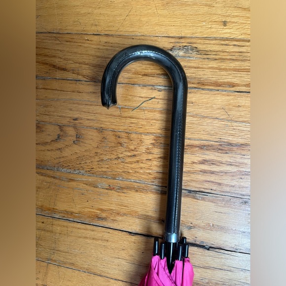 Victoria’s Secret 2012 limited edition Umbrella - Picture 4 of 4